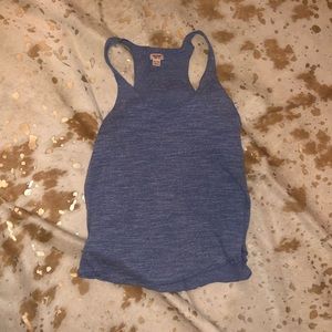 Razor back tank
